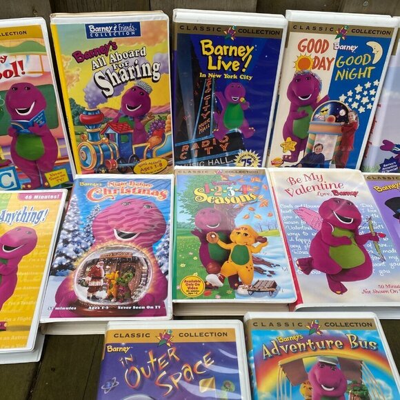 LOT OF 12 Vintage 90s Barney VHS Tapes - Barney in Space, Barney Live, Barney - Picture 9 of 12